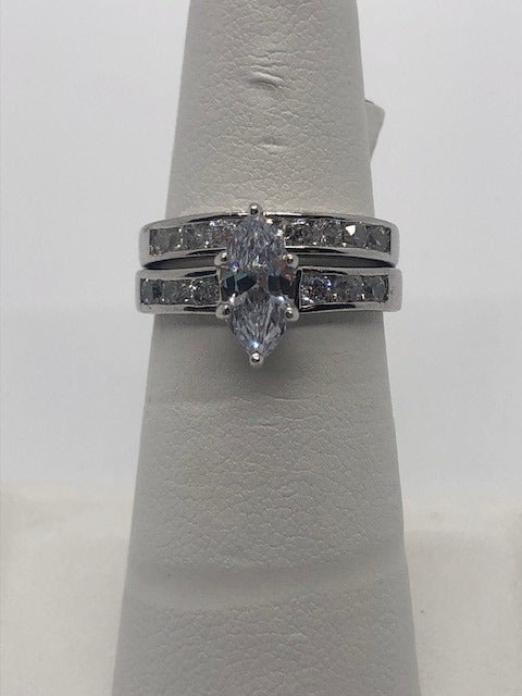 2pc Diamond Wedding Set