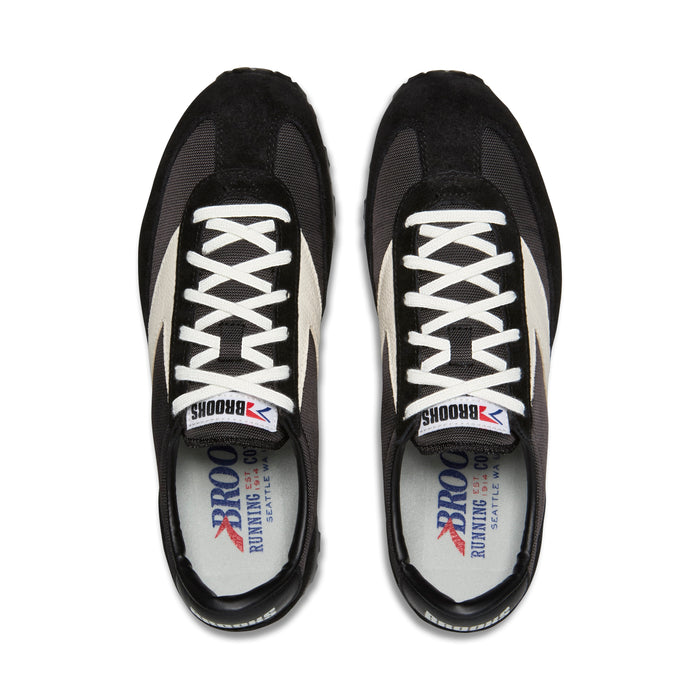 Brooks Vanguard - Black/Coconut Milk