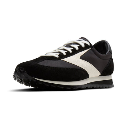 Brooks Vanguard - Black/Coconut Milk