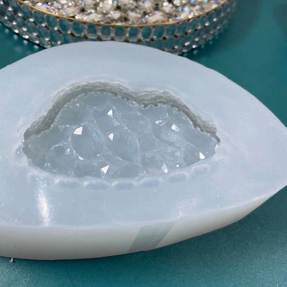 Handmade Diamond Cloud Shape Dish Resin Mold