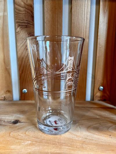 Philadelphia Skyline Pint Glasses - Ali's Wagon