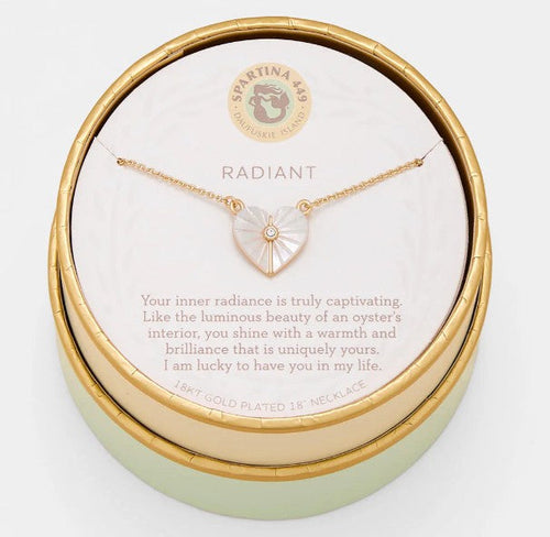 Sea La Vie Necklace Radiant/Mother-of-Pearl Heart