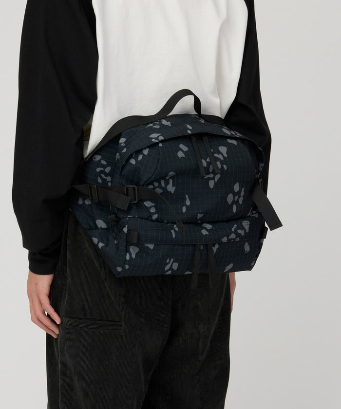 Snow Peak Reflective Night Camo Bag - Black
