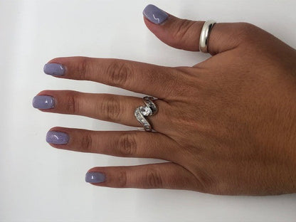 Wavy w/Oval CZ Ring